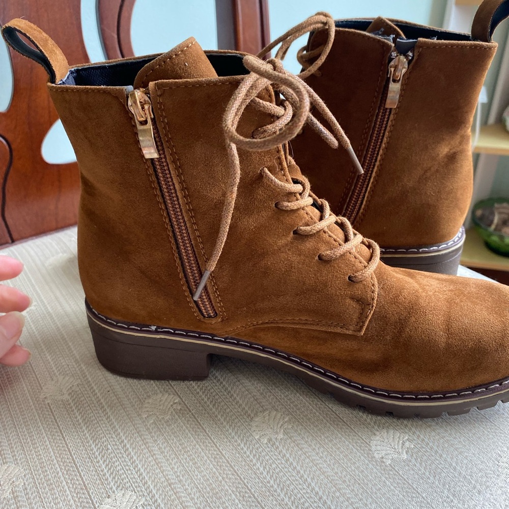 SHEIN EUC Brown Suede Ankle Boots - Picture 7 of 15
